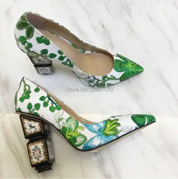 Retro-Palace Pumps Pattern leather Block Strange High Heels Pointed Toe Mixed color Shoes Women Party Heels Bohemia Style Pumps
Retro-Palace Pumps Pattern leather Block Strange High Heels Pointed Toe Mixed color Shoes Women Party Heels Bohemia Style Pumps
