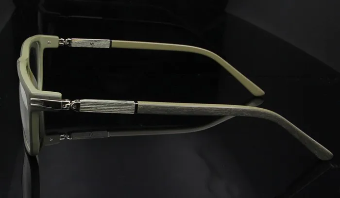 Green eyewear view 2