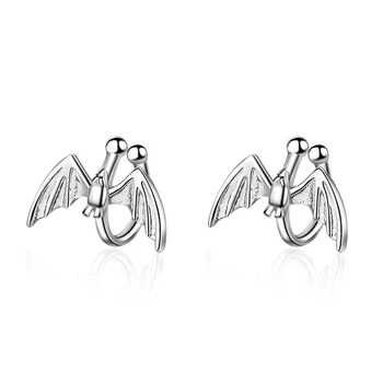 XIYANIKE 925 Sterling Silver Elf Ear Bone Clip Personality Statement Jewelry Handmade Creative Bat Earrings For Lovers
XIYANIKE 925 Sterling Silver Elf Ear Bone Clip Personality Statement Jewelry Handmade Creative Bat Earrings For Lovers