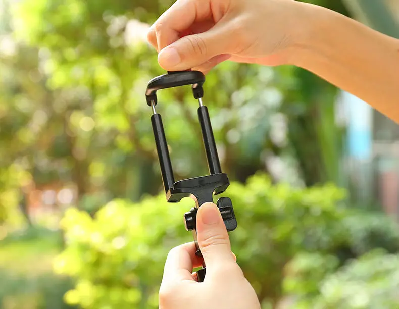 for Iphone X XR XS MAX Wired Selfie Stick Selfie Monopod for iphone X 8 7 6 plus 5 5s Wired Photograph Tripod Extendable Selfie