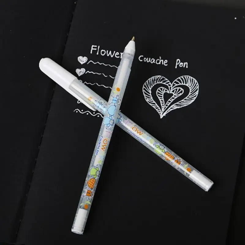 1 Piece New White Ink Gel Pen 0.8mm kawaii Pen boligrafo Photo Album Liquid Ink caneta Gel Pens Glitter Cute School Stationery
1 Piece New White Ink Gel Pen 0.8mm kawaii Pen boligrafo Photo Album Liquid Ink caneta Gel Pens Glitter Cute School Stationery
