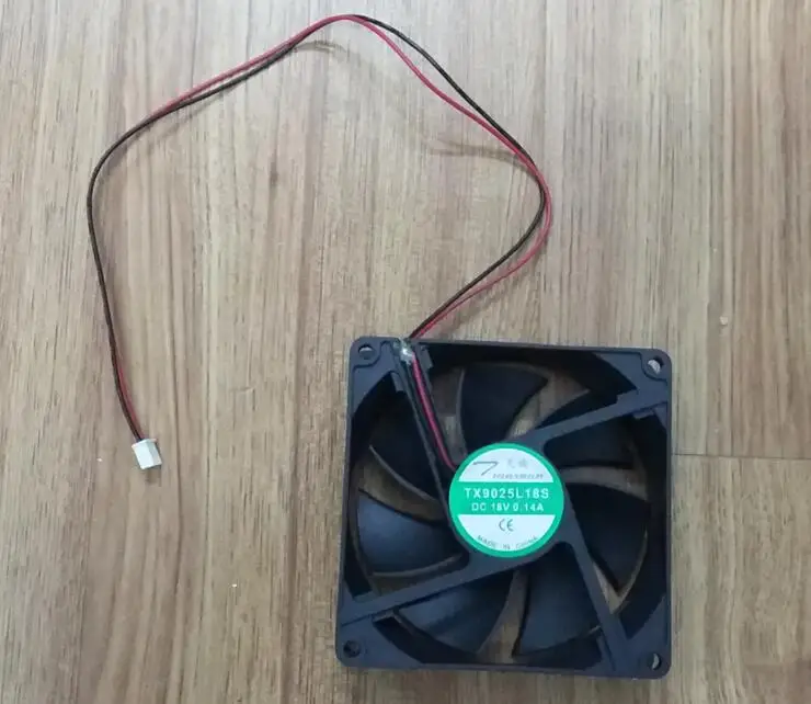 Wholesale: TX9025L18S 18V 0.14A 9CM 90*90*25 2 line refrigerator temperature cabinet cooling fan
Wholesale: TX9025L18S 18V 0.14A 9CM 90*90*25 2 line refrigerator temperature cabinet cooling fan