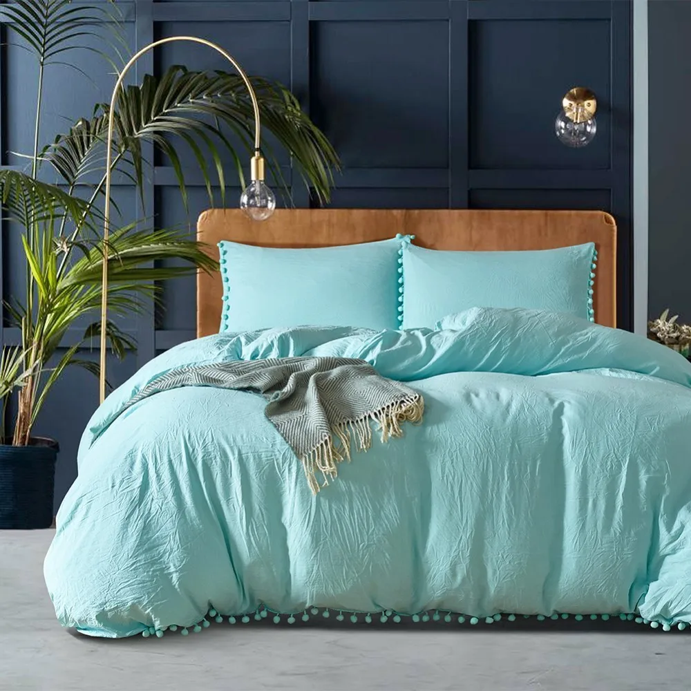 Soft Comfortable Nordic Style Bedclothes Solid Duvet Cover Sets Lovely Plush Ball Decorative Bedding Sets High Quality
Soft Comfortable Nordic Style Bedclothes Solid Duvet Cover Sets Lovely Plush Ball Decorative Bedding Sets High Quality