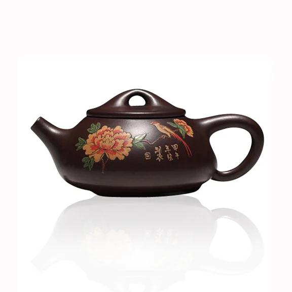2019 Yixing teapot authentic master Wang Hongjuan ore old purple mud painted boat Stone scoop teapot
2019 Yixing teapot authentic master Wang Hongjuan ore old purple mud painted boat Stone scoop teapot