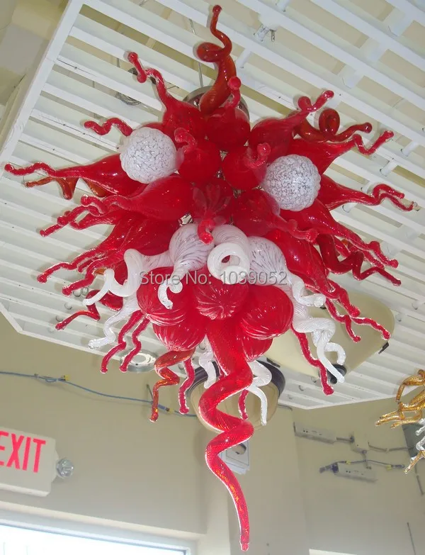 Free Shipping Wedding Centerpiece Red and White Murano Glass Chandelier For Sale
Free Shipping Wedding Centerpiece Red and White Murano Glass Chandelier For Sale