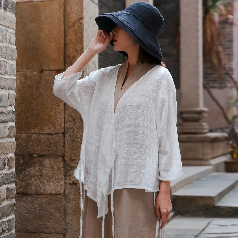 Johnature Bat Sleeve Shirts For Women 3 Color Cotton Linen Blouses 2019 Summer New V-Neck Seven Sleeve Women Shirts And Tops
Johnature Bat Sleeve Shirts For Women 3 Color Cotton Linen Blouses 2019 Summer New V-Neck Seven Sleeve Women Shirts And Tops