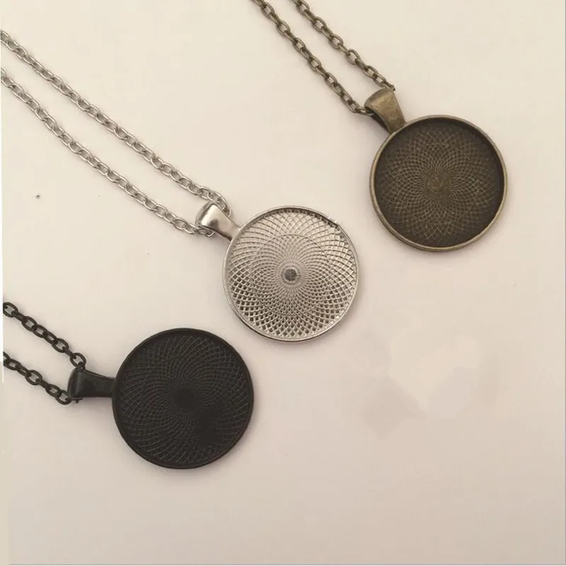 5pcs Necklace Pendant with Chain Necklace Setting Cabochon Cameo Base Tray Bezel Blank Fit 25mm Cabochons DIY Jewelry Findings
5pcs Necklace Pendant with Chain Necklace Setting Cabochon Cameo Base Tray Bezel Blank Fit 25mm Cabochons DIY Jewelry Findings