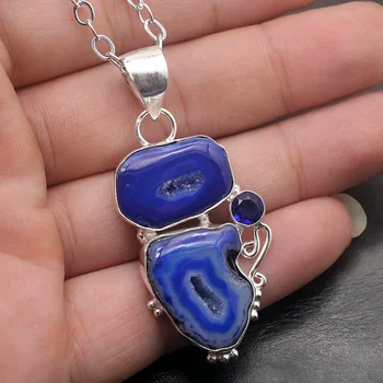 Hermosa Natural Blue Druzy Topazz Pendant Necklace Charm Gifts 2 1/4 inch Free Shipping NY1301
Hermosa Natural Blue Druzy Topazz Pendant Necklace Charm Gifts 2 1/4 inch Free Shipping NY1301