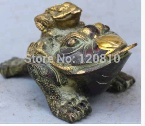 Marked China Chinese fengshui Bronze Gilt Two JinChan Toad Money Wealth Statue
Marked China Chinese fengshui Bronze Gilt Two JinChan Toad Money Wealth Statue
