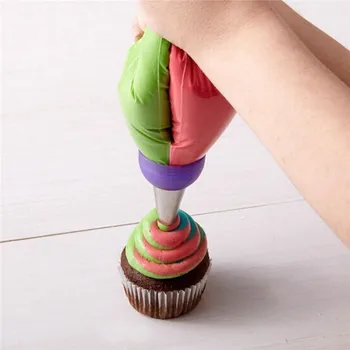 TTLIFE 1pcs 3 Holes Cake Decoration Converter Mix 3 Colors Icing Piping Nozzle Converter For Cupcake Nozzle Converter Tools
TTLIFE 1pcs 3 Holes Cake Decoration Converter Mix 3 Colors Icing Piping Nozzle Converter For Cupcake Nozzle Converter Tools