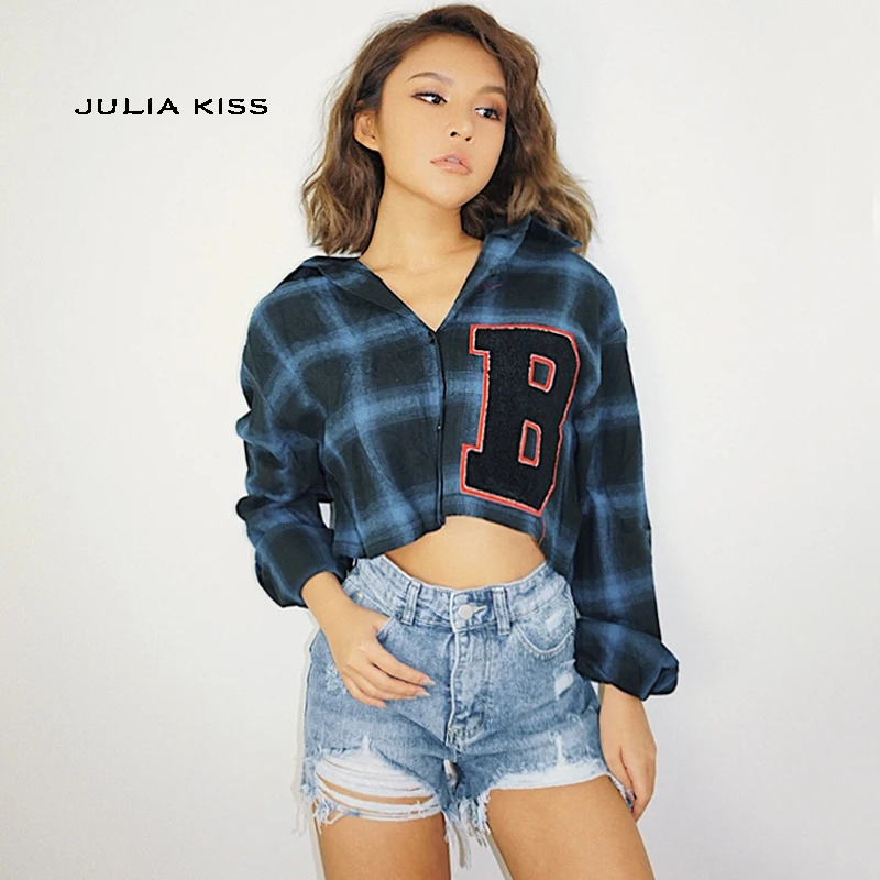Women Check Plaid Drop Shoulder Crop Shirt with Letter B Appliques Hip Hop Crop Top Checked Blouse
Women Check Plaid Drop Shoulder Crop Shirt with Letter B Appliques Hip Hop Crop Top Checked Blouse