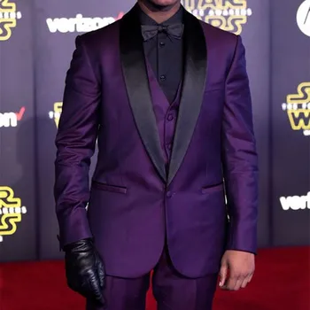 Purple Men Tuxedos suit 2020 Custom 3 Pieces Men Slim Fit Blazer Vest Pants Best Man Wedding Party Dress Suits Fashion Party
Purple Men Tuxedos suit 2020 Custom 3 Pieces Men Slim Fit Blazer Vest Pants Best Man Wedding Party Dress Suits Fashion Party