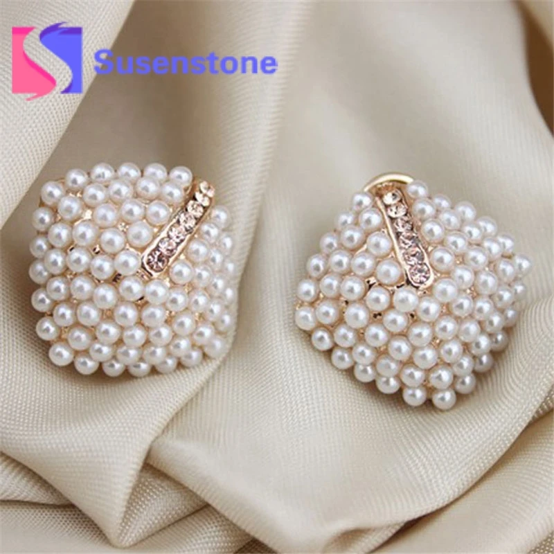 2019 New Fashion Jewelry Crystal Rhinestone Pearl Stud Earrings for Women Vintage Earrings Gifts For Women Lady Girls Wholesale
2019 New Fashion Jewelry Crystal Rhinestone Pearl Stud Earrings for Women Vintage Earrings Gifts For Women Lady Girls Wholesale