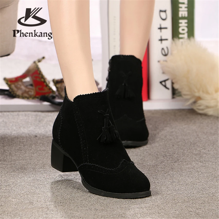 Women winter boots Genuine cow suede Leather Ankle flats Comfortable quality soft Shoes Brand Designer Handmade 2019 with fur
Women winter boots Genuine cow suede Leather Ankle flats Comfortable quality soft Shoes Brand Designer Handmade 2019 with fur