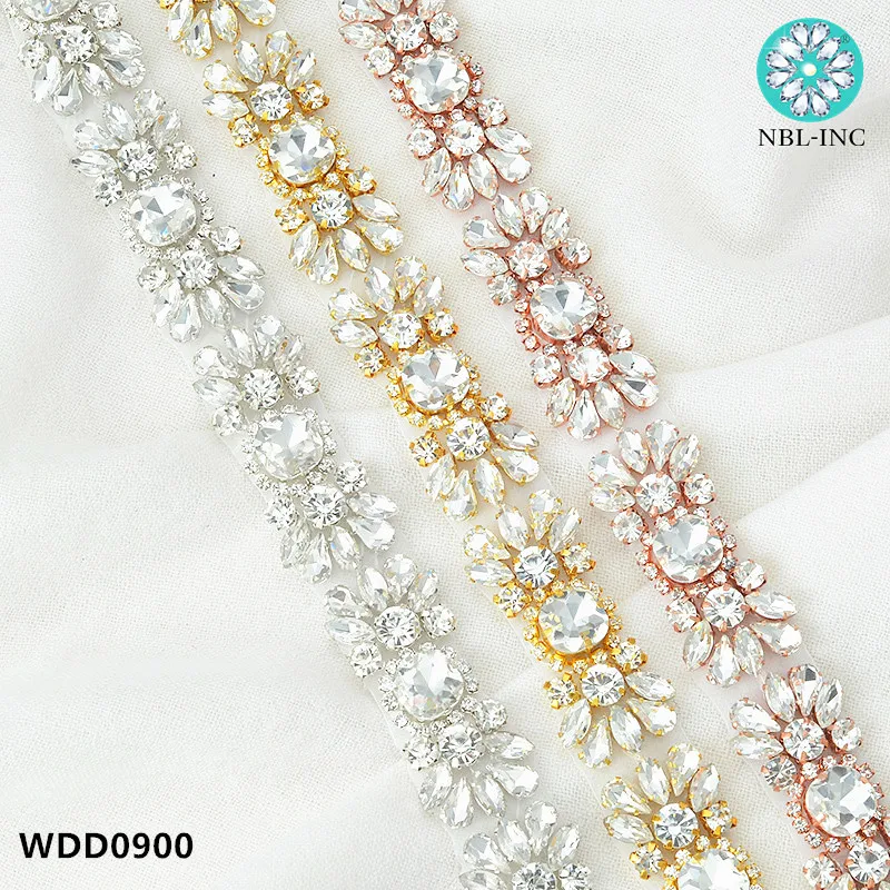 (10 yards) Wholesale silver rhinestone crystal applique bridal beaded trim iron on for wedding dress WDD0900
(10 yards) Wholesale silver rhinestone crystal applique bridal beaded trim iron on for wedding dress WDD0900