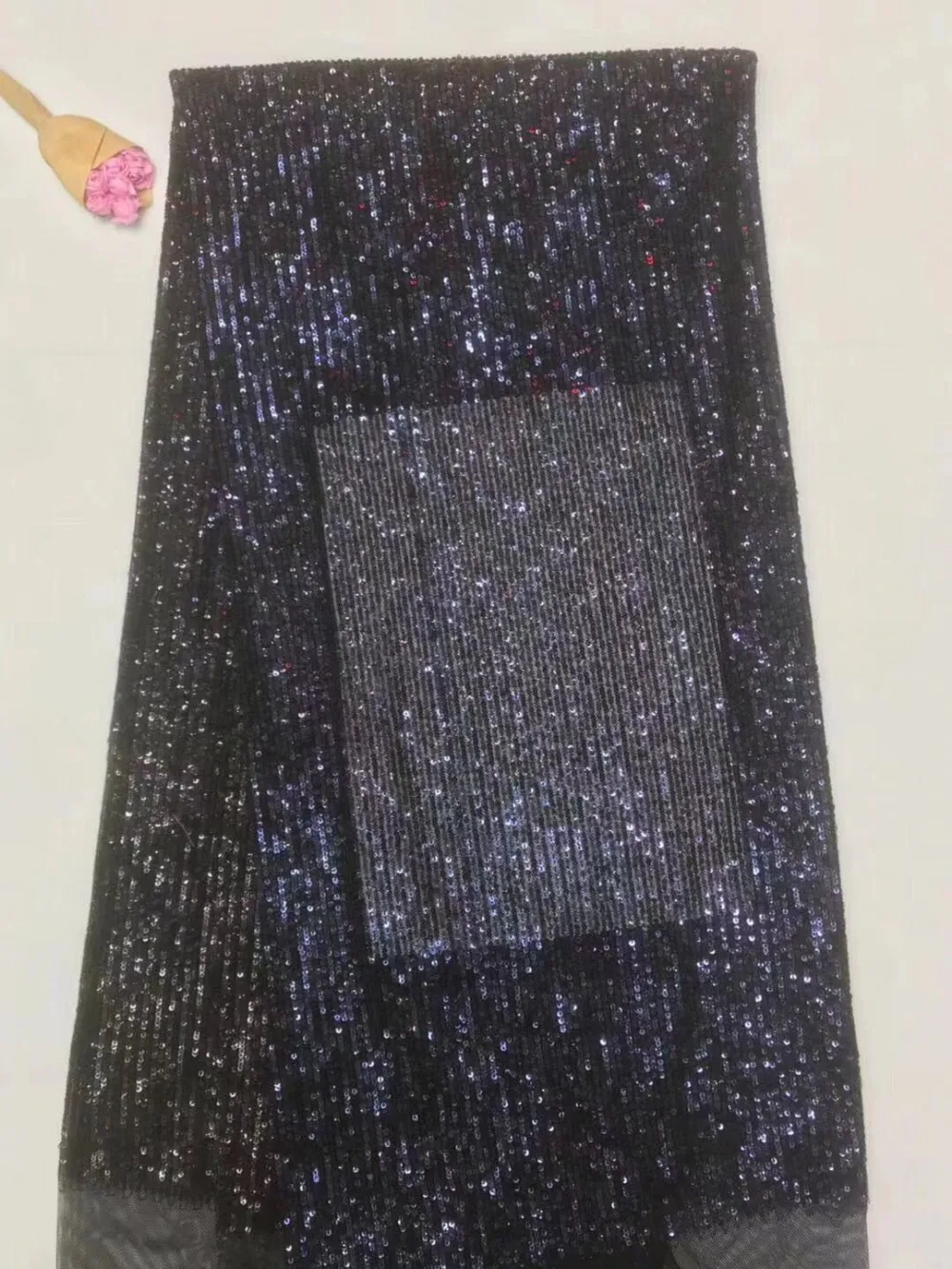 5 Yard Gradient Color Navy Blue-Silver Sequin Fabric Stretch Spandex Embroidered Mesh African Lace Sequin Fabric for Dress DIY
5 Yard Gradient Color Navy Blue-Silver Sequin Fabric Stretch Spandex Embroidered Mesh African Lace Sequin Fabric for Dress DIY