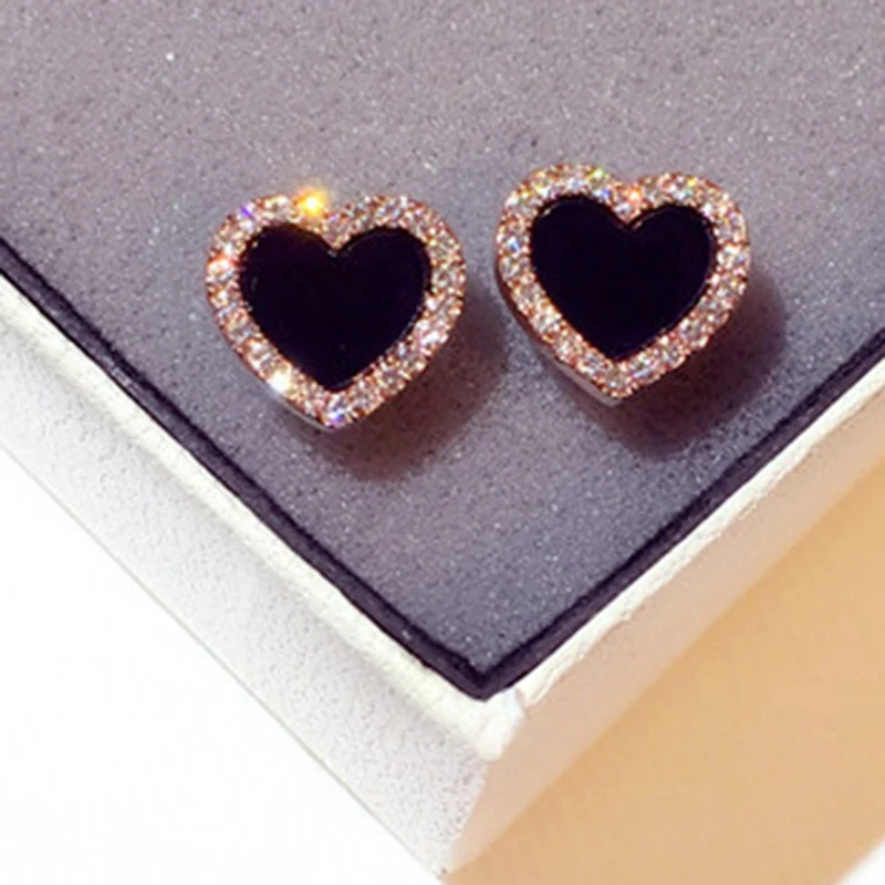 Delicate Cute Black Acrylic CZ Zircon Crystal Heart Stud Earrings Rose Gold Color Romatic Love Stud Earrings Women Jewelry
Delicate Cute Black Acrylic CZ Zircon Crystal Heart Stud Earrings Rose Gold Color Romatic Love Stud Earrings Women Jewelry