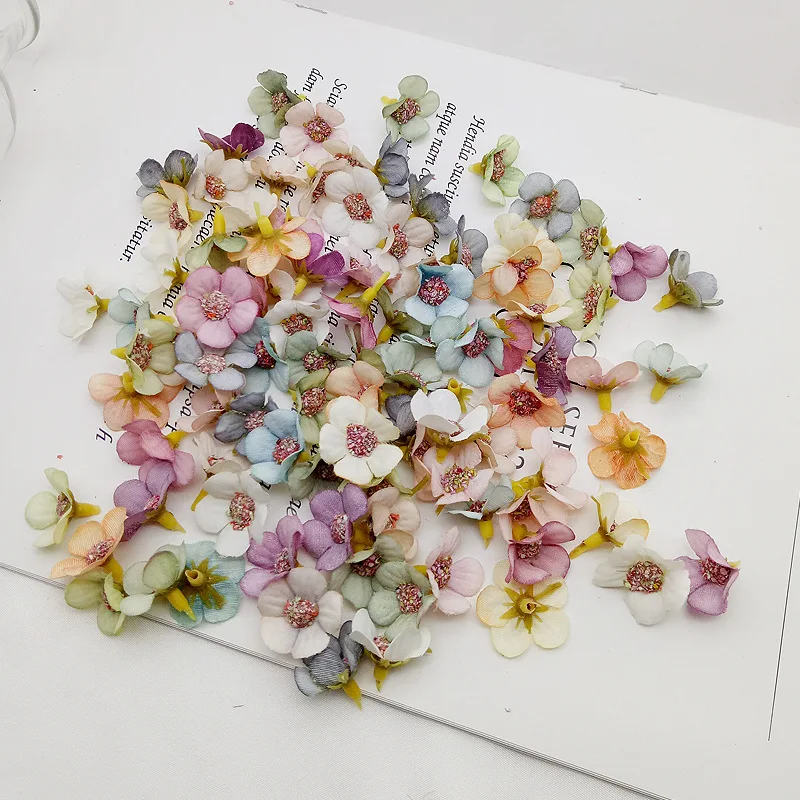 50Pcs 2cm Multicolor Daisy Flower Heads Mini Silk Artificial Flowers for Wreath Scrapbooking Home Wedding Decoration
50Pcs 2cm Multicolor Daisy Flower Heads Mini Silk Artificial Flowers for Wreath Scrapbooking Home Wedding Decoration