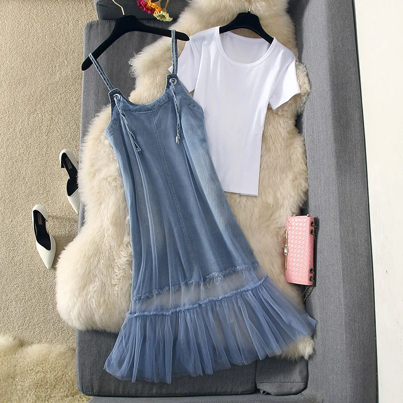 TAOVK Summer Fashion Women's White T-shirt + A-line Strap Denim Dress 2 Piece Set Cowboy Dress Suit
TAOVK Summer Fashion Women's White T-shirt + A-line Strap Denim Dress 2 Piece Set Cowboy Dress Suit