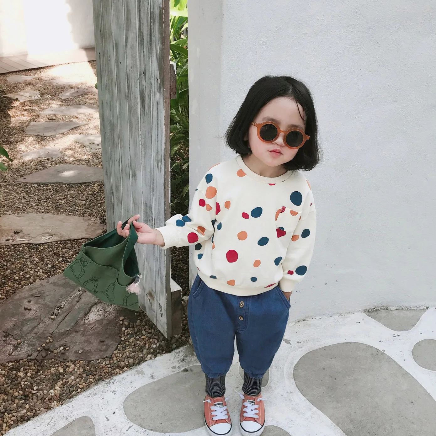 Spring fashion colorful dot printed children sweatshirt 2019 girls boys cotton long sleeve hoodies kids Tops clothing
Spring fashion colorful dot printed children sweatshirt 2019 girls boys cotton long sleeve hoodies kids Tops clothing