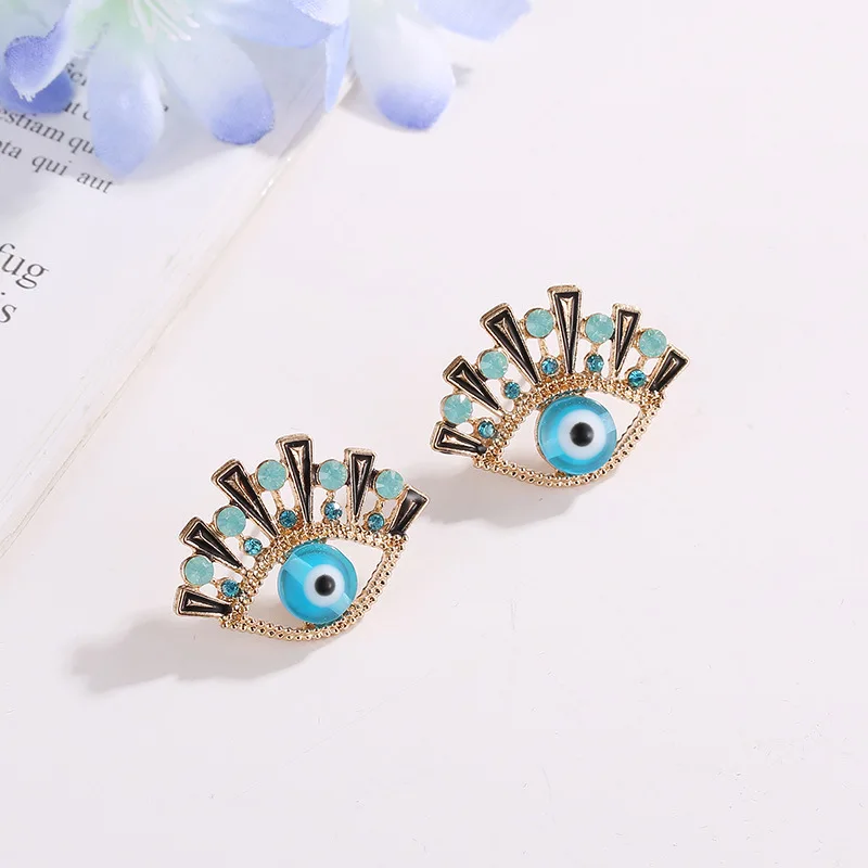 LUBOV Personality Statement Blue Eyes Stud Earrings Unique Gold Color Blue Eyes Piercing Earrings Women Christmas Party Jewelry
LUBOV Personality Statement Blue Eyes Stud Earrings Unique Gold Color Blue Eyes Piercing Earrings Women Christmas Party Jewelry
