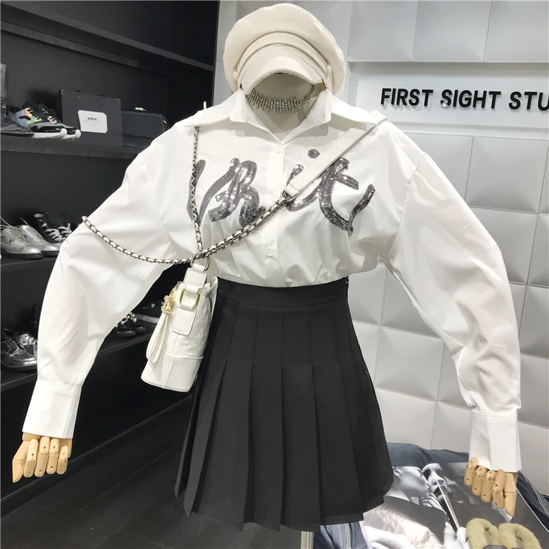 Preppy Style two piece outfits 2019 Sequined embroidered lapel long sleeve shirt Top + High waist pleated skirt women's suit
Preppy Style two piece outfits 2019 Sequined embroidered lapel long sleeve shirt Top + High waist pleated skirt women's suit