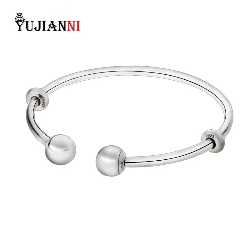 Authentic MOMENTS 925 Sterling Silver Open Bracelet Bangle with Caps Fit European Brand DIY Beads Bracelet Jewelry
Authentic MOMENTS 925 Sterling Silver Open Bracelet Bangle with Caps Fit European Brand DIY Beads Bracelet Jewelry