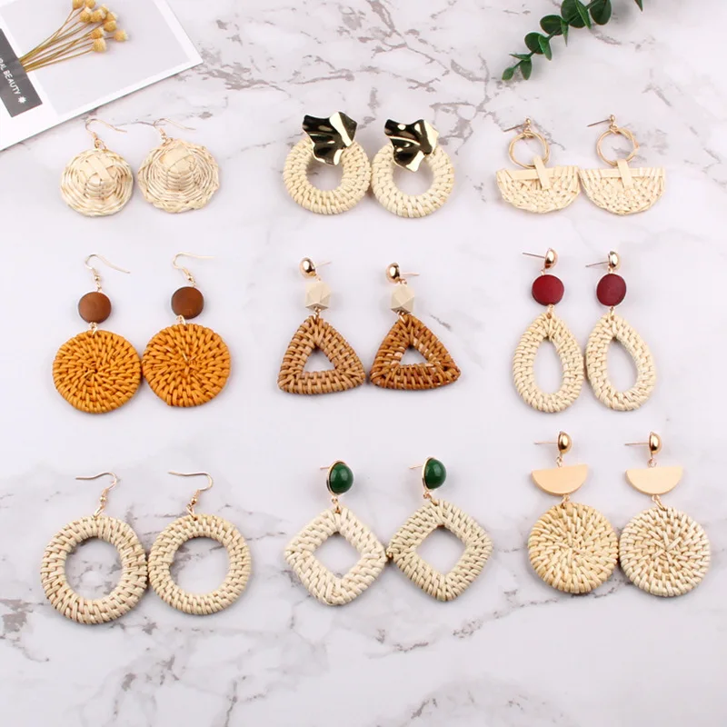 Korean Handmade Rattan Weave Wooden Earrings Big Geometric Circle Irregular Drop Earrings For Women Beach Party Jewelry J25
Korean Handmade Rattan Weave Wooden Earrings Big Geometric Circle Irregular Drop Earrings For Women Beach Party Jewelry J25