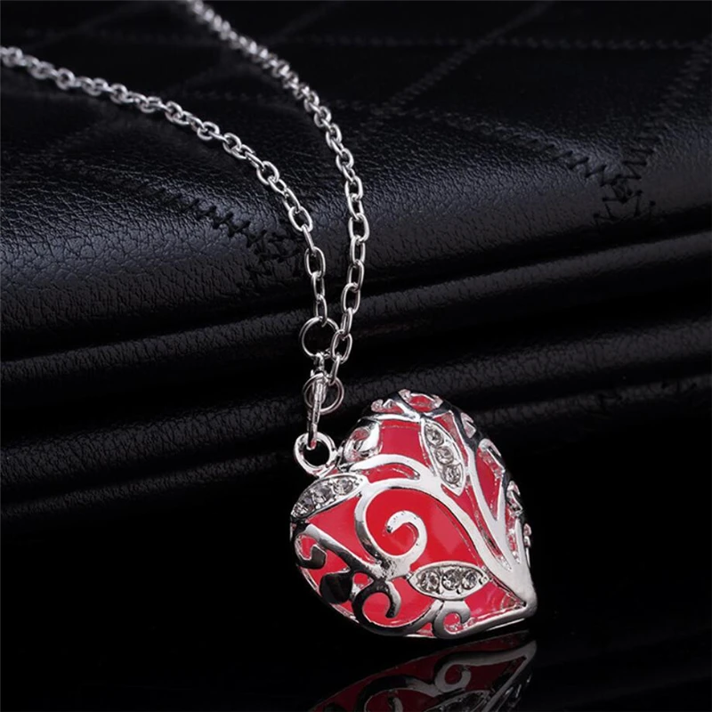Yiustar Red Color Heart Necklace for Women Charming Luminous Stone Necklaces & Pendants Colorful Natural Stone Necklace Women
Yiustar Red Color Heart Necklace for Women Charming Luminous Stone Necklaces & Pendants Colorful Natural Stone Necklace Women