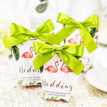 100pcs Creative Flamingo Style Wedding Favors Candy Boxes Paper Candy Bags Chocolate Box Bomboniera Party Gift Box With Ribbons
100pcs Creative Flamingo Style Wedding Favors Candy Boxes Paper Candy Bags Chocolate Box Bomboniera Party Gift Box With Ribbons