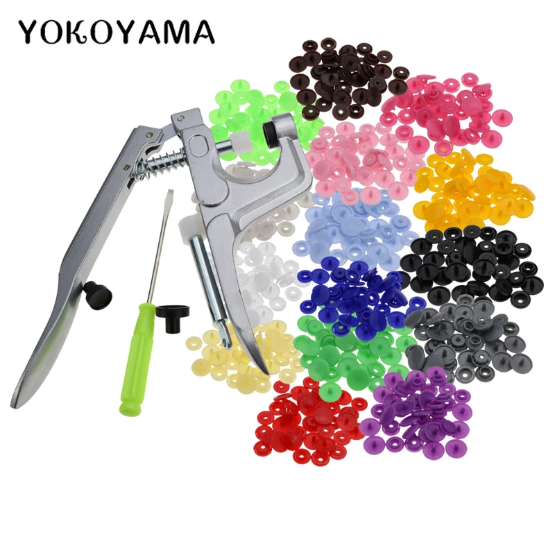 YOKOYAMA Resin Snap Button Installation Tool Sihetun Buckle Hand Pressure Clamp + 150Pcs Plastic Buckles Button Clamp Pressure
YOKOYAMA Resin Snap Button Installation Tool Sihetun Buckle Hand Pressure Clamp + 150Pcs Plastic Buckles Button Clamp Pressure