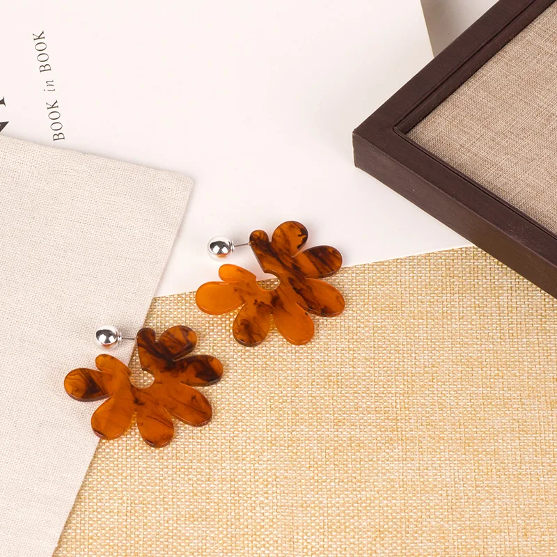 Classic Drop Fashion Acrylic Earrings for Women 2018 Statement New Big Dangling Flowers Resin Earrings Jewelry Dangle Brincos (3)