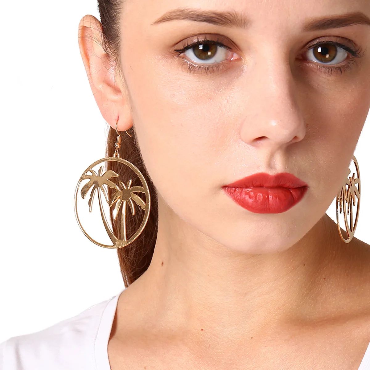 High Quality Bohemian Geometric Gold Leaf Shape Drop Earring Pericing Earrings Womens Fashion Earring Jewelry Accessories 2019
High Quality Bohemian Geometric Gold Leaf Shape Drop Earring Pericing Earrings Womens Fashion Earring Jewelry Accessories 2019