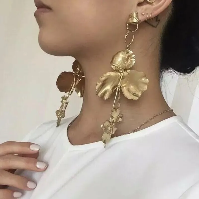 AE-CANFLY Metal Big Statement Earrings For Women Night Club Drop Earrings Leaves Shape pendientes Indian Jewelry Dropshipping
AE-CANFLY Metal Big Statement Earrings For Women Night Club Drop Earrings Leaves Shape pendientes Indian Jewelry Dropshipping