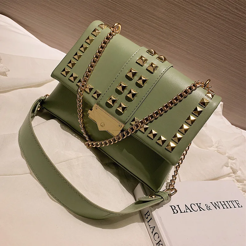 Female Crossbody Bags For Women 2019 High Quality Leather Luxury Handbag Designer Sac A Main Ladies Rivet Shoulder Messenger Bag
Female Crossbody Bags For Women 2019 High Quality Leather Luxury Handbag Designer Sac A Main Ladies Rivet Shoulder Messenger Bag