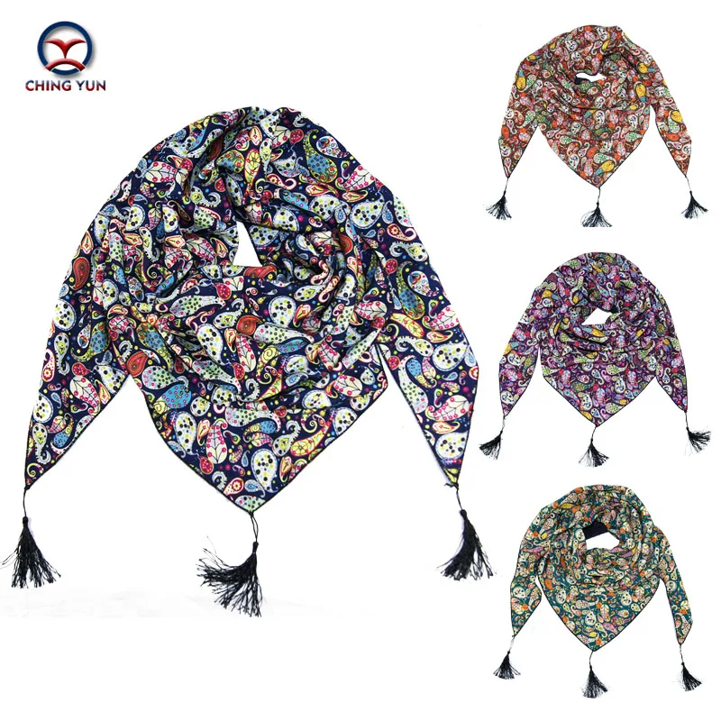 2017 women winter warm Scarf hot sale style floral big triagle scarves tassel Women Wraps ladies shawls Warm shawl Cashmere
2017 women winter warm Scarf hot sale style floral big triagle scarves tassel Women Wraps ladies shawls Warm shawl Cashmere