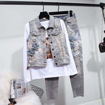 Fashion Denim Vest Set Female Turn-down Collar Embroidery Bead Sleeveless Jacket + Nine Point Denim Pants Two-piece Set Ladies
Fashion Denim Vest Set Female Turn-down Collar Embroidery Bead Sleeveless Jacket + Nine Point Denim Pants Two-piece Set Ladies