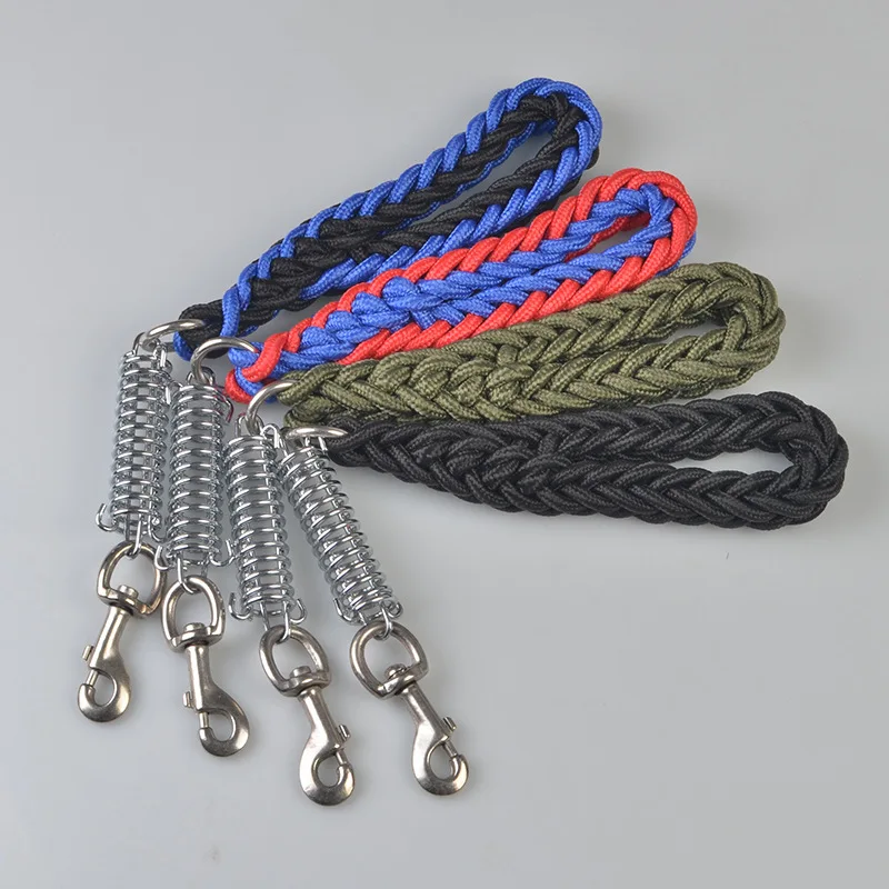 Short Explosion-proof Medium large dog traction belt leash hand made and Spring buffer big dog One step lead rope pull dog chain
Short Explosion-proof Medium large dog traction belt leash hand made and Spring buffer big dog One step lead rope pull dog chain