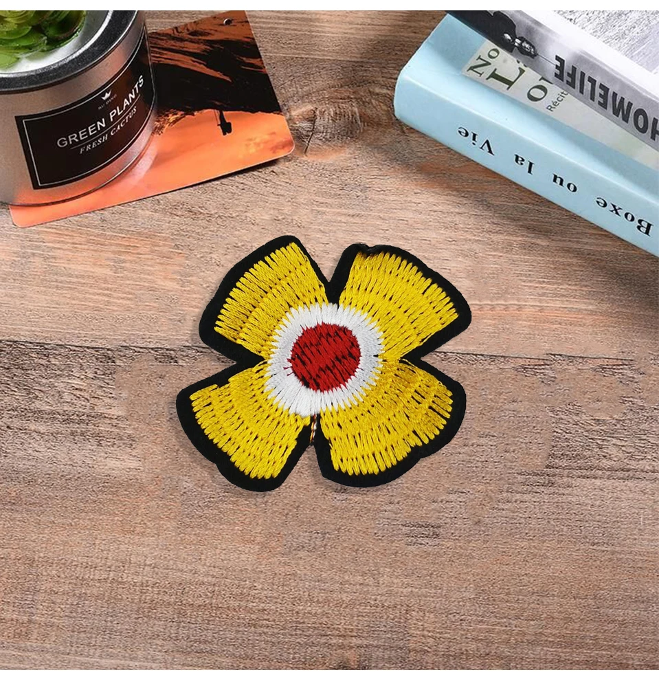 Embroidery Iron Flower Patches For Clothing Blue Red Embroidered 3D Flower Applique Parche Patches For Dress Large Small (9)