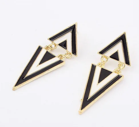 Fashion Design Geometry Gold Color Alloy Black And White Enamel Triangle Earrings For Women 2E092
Fashion Design Geometry Gold Color Alloy Black And White Enamel Triangle Earrings For Women 2E092