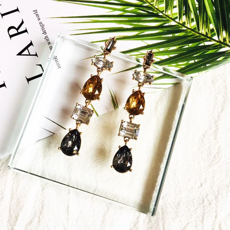 coco&willow Vintage Geometric Long Dangle Earrings For Women Black Crystal Statement Earrings Fashion Jewelry For Party 2019
coco&willow Vintage Geometric Long Dangle Earrings For Women Black Crystal Statement Earrings Fashion Jewelry For Party 2019