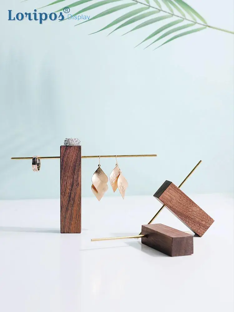 Simple Walnut Jewelry Rack Ring Hanging Stand Eardrop Hanger Frame Earrings Holder Bracket Desk Earring Storage Art Nordic Style
Simple Walnut Jewelry Rack Ring Hanging Stand Eardrop Hanger Frame Earrings Holder Bracket Desk Earring Storage Art Nordic Style