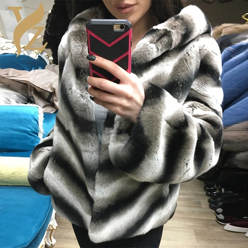 2018 Hot Design Chinchilla Rex Rabbit Fur Coat For Women Short Fur Jackets With Hood & Stand Collar Real Fur Rabbit Coats Warm
2018 Hot Design Chinchilla Rex Rabbit Fur Coat For Women Short Fur Jackets With Hood & Stand Collar Real Fur Rabbit Coats Warm