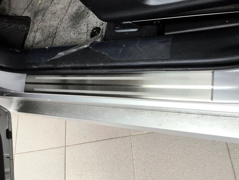Outer Side Door Sill Plate Threshold Guard Protector Cover 4pcs Steel For Toyota Prius Prime PHV Plug-in Hybrid 2017 2018
Outer Side Door Sill Plate Threshold Guard Protector Cover 4pcs Steel For Toyota Prius Prime PHV Plug-in Hybrid 2017 2018