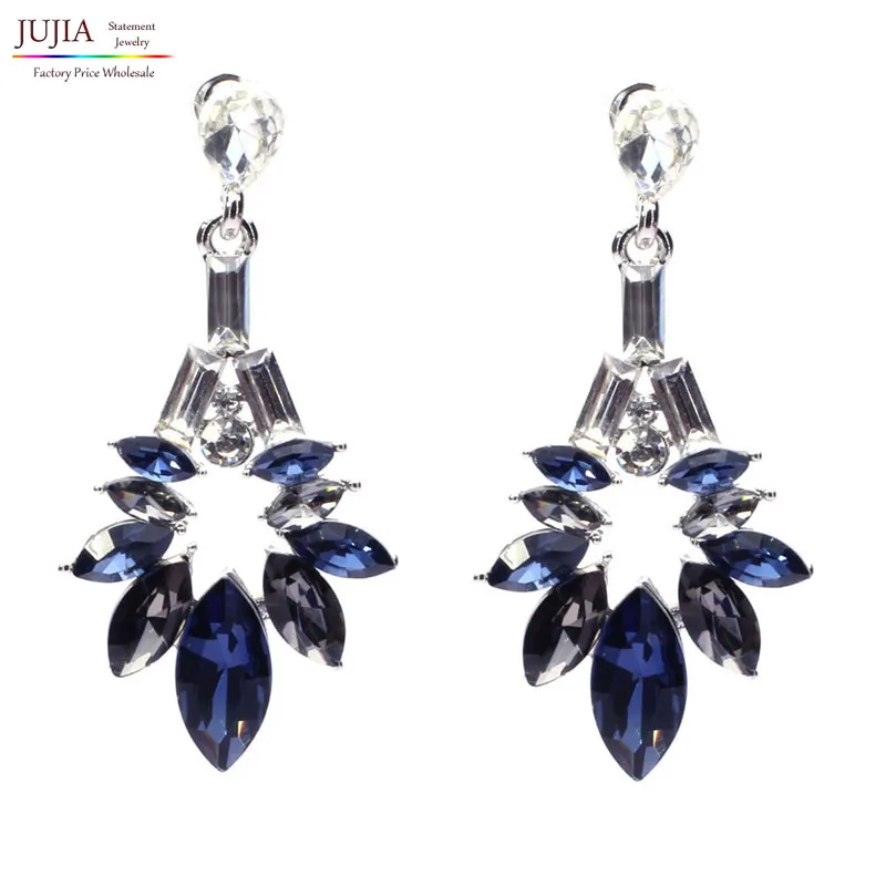 New 2019 high quality fashion hot sale women crystal vintage statement Earrings for women wholesael price
New 2019 high quality fashion hot sale women crystal vintage statement Earrings for women wholesael price