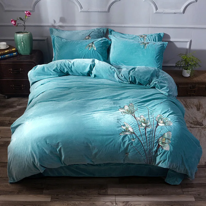 Warm Thick Bedding Set Flannel Coral Velvet Bedlinen 4 pcs Home Textiles Bedding Duvet Cover Bed Flat Sheet
Warm Thick Bedding Set Flannel Coral Velvet Bedlinen 4 pcs Home Textiles Bedding Duvet Cover Bed Flat Sheet