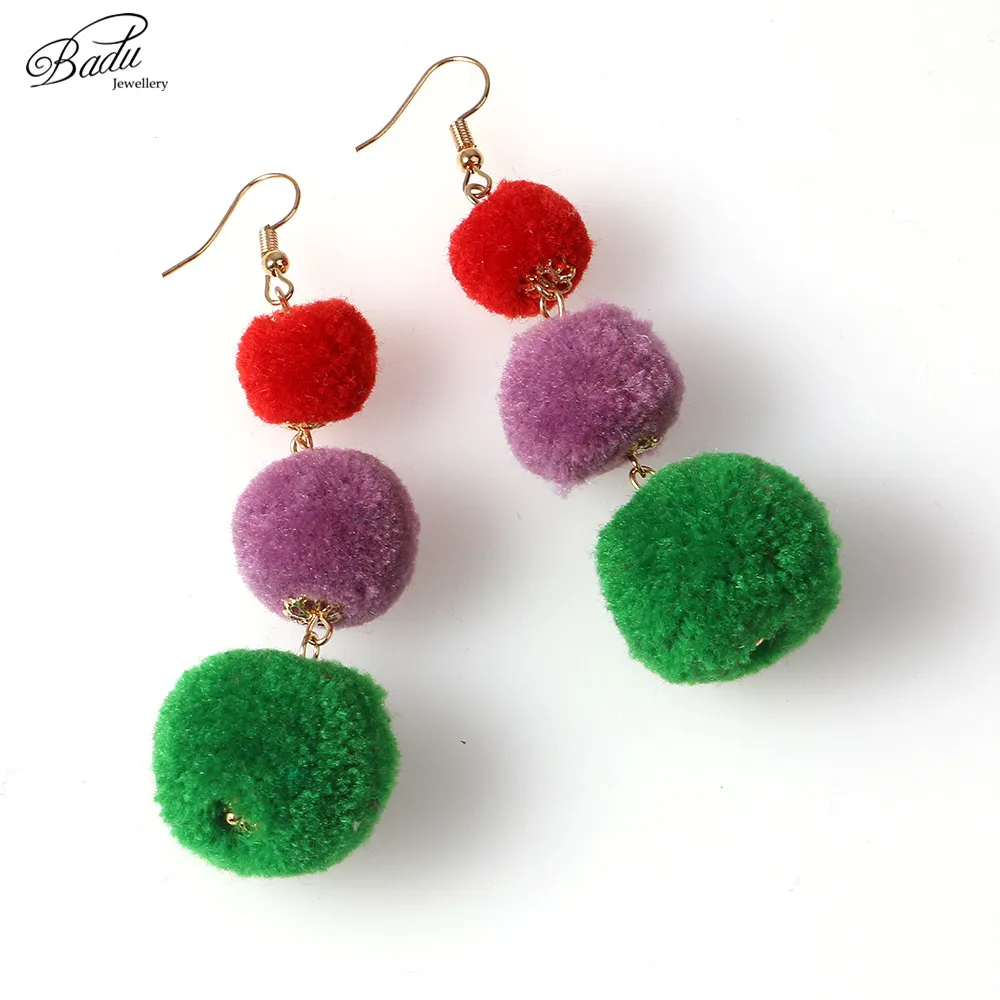 Badu Long Earring Pom Pom Pendant Women Daily Jewelry 3 Cotton Ball Dangle Earrings Simple Fashion Multicolor Wholesale
Badu Long Earring Pom Pom Pendant Women Daily Jewelry 3 Cotton Ball Dangle Earrings Simple Fashion Multicolor Wholesale
