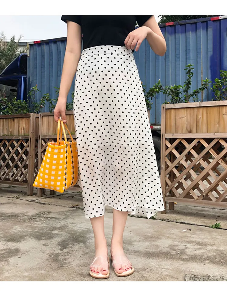 JUJULAND 2019 Bohemian High Waist Floral Print Summer Skirts Womens Boho Chiffon Skirt Maxi Long Skirts For Women Skirts 8172
JUJULAND 2019 Bohemian High Waist Floral Print Summer Skirts Womens Boho Chiffon Skirt Maxi Long Skirts For Women Skirts 8172