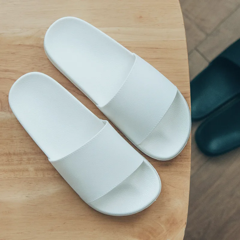 2019 New WoMen's Massage Slippers Clogs WoMen Indoor Shoes Bathroom Breathable soft sole Flat with Shoes Mules EVA Big Size
2019 New WoMen's Massage Slippers Clogs WoMen Indoor Shoes Bathroom Breathable soft sole Flat with Shoes Mules EVA Big Size