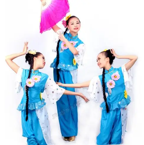 (098) blue Embroidery Chinese Traditional dance costumes square yangko fan dance costumes stage performance clothing drum wear
(098) blue Embroidery Chinese Traditional dance costumes square yangko fan dance costumes stage performance clothing drum wear